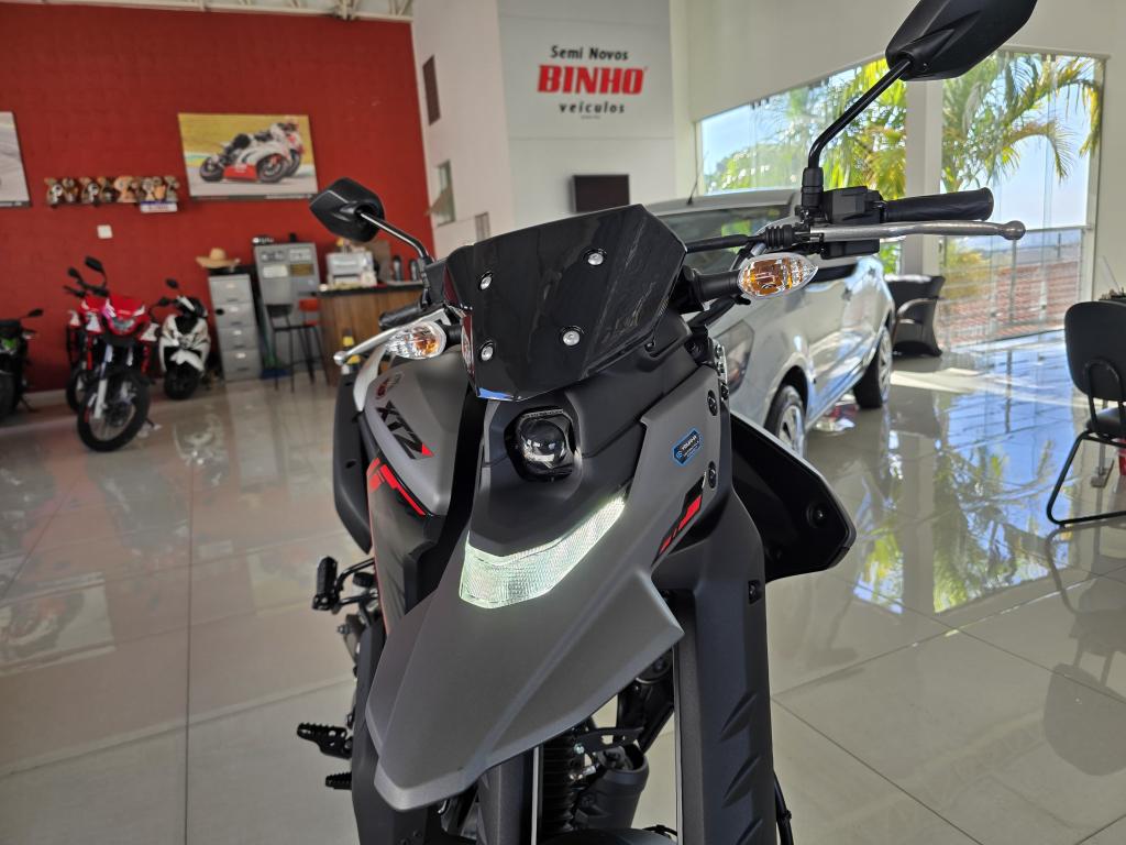 YAMAHA XTZ 250 - Foto