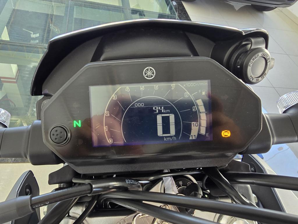 YAMAHA XTZ 250 - Foto