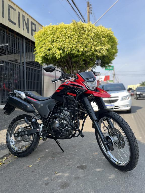 YAMAHA XTZ 250 - Foto