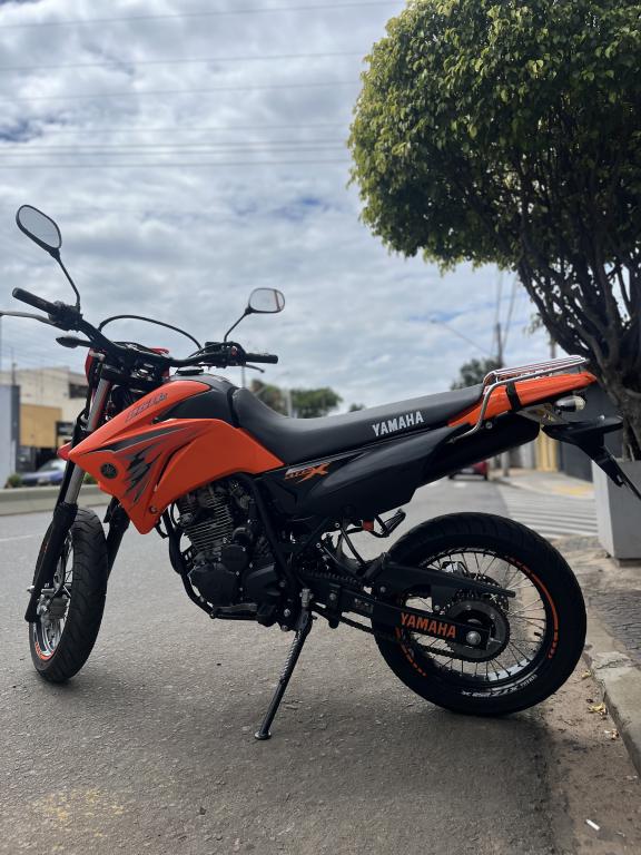 YAMAHA XTZ 250 - Foto