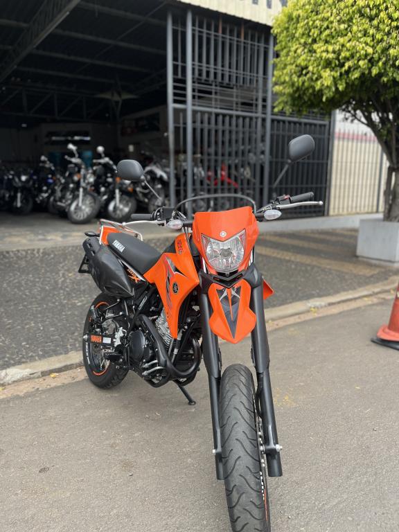YAMAHA XTZ 250 - Foto