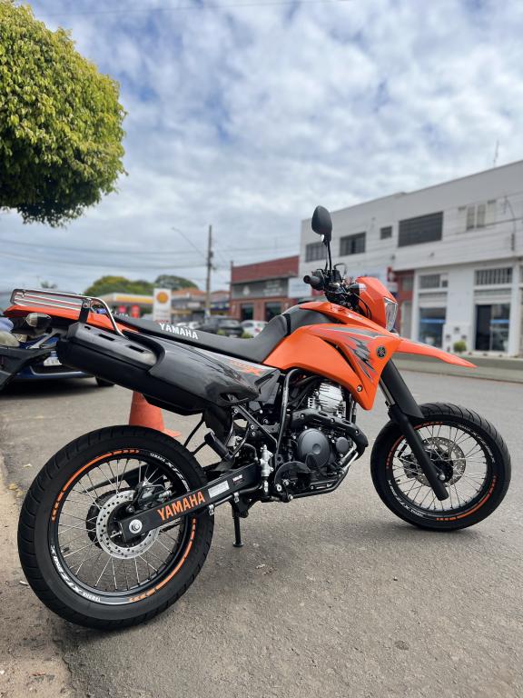 YAMAHA XTZ 250 - Foto