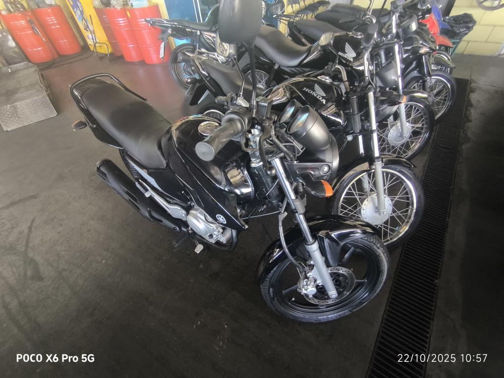 YAMAHA YBR 125 - Foto