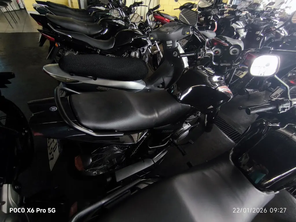 YAMAHA YBR 125 - Foto