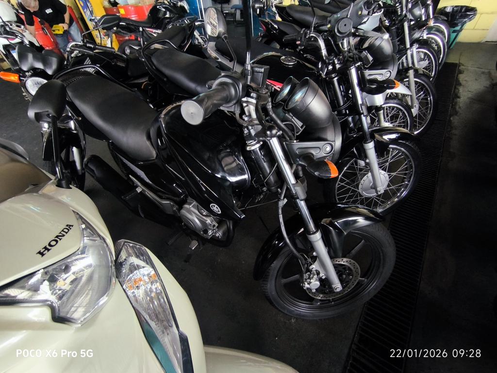 YAMAHA YBR 125 - Foto