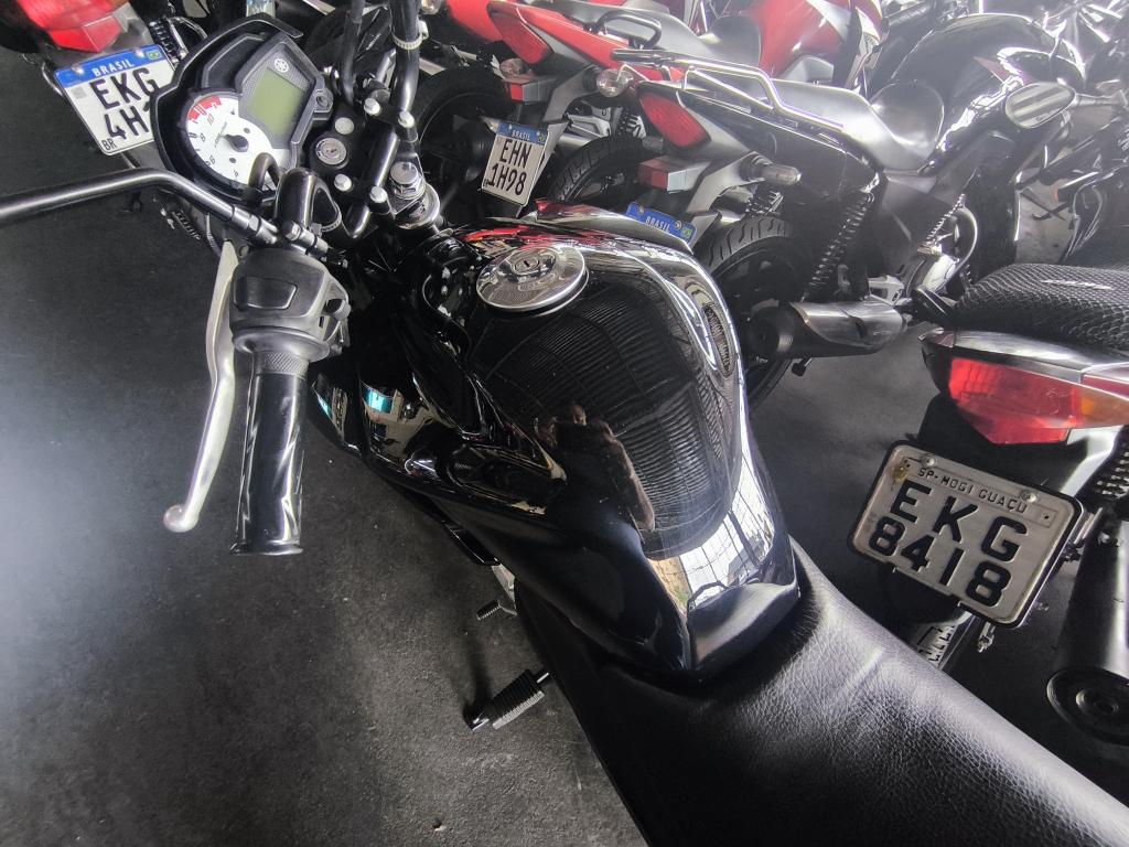 YAMAHA YS Fazer 150 - Foto