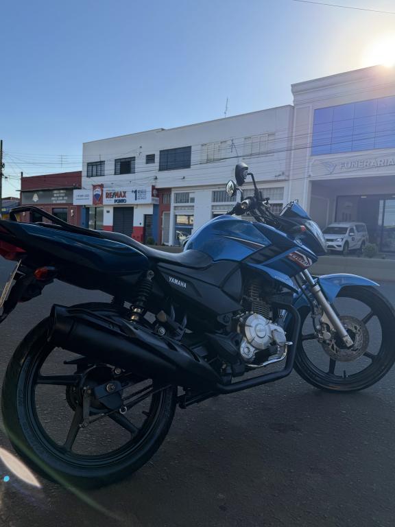 YAMAHA YS Fazer 150 - Foto