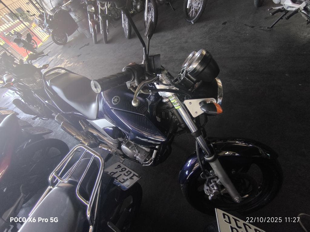 YAMAHA YS Fazer 250 - Foto
