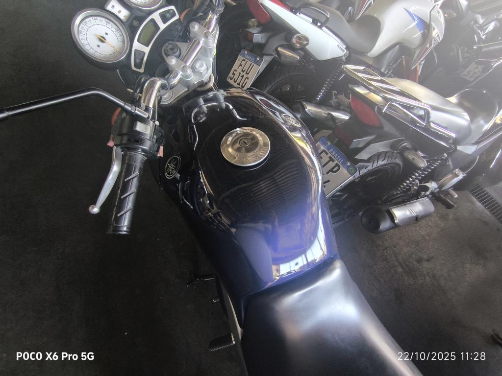 YAMAHA YS Fazer 250 - Foto