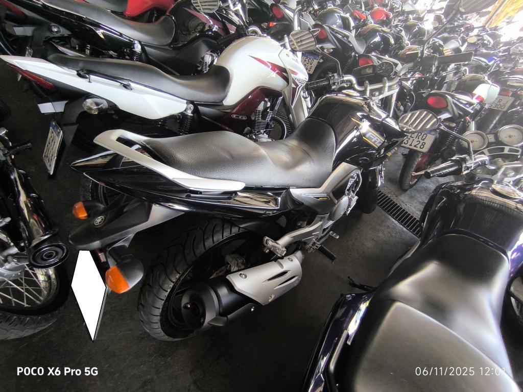 YAMAHA YS Fazer 250 - Foto