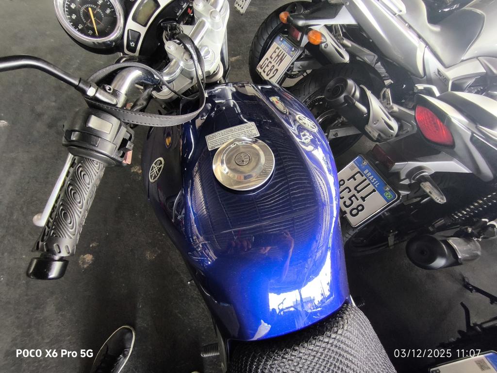 YAMAHA YS Fazer 250 - Foto