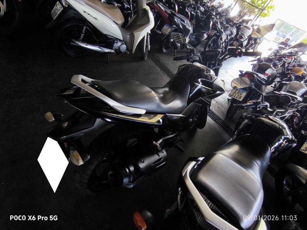 YAMAHA YS Fazer 250 - Foto