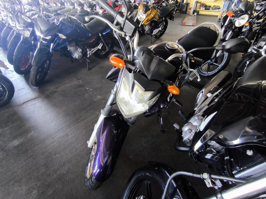 YAMAHA YS Fazer 250 - Foto