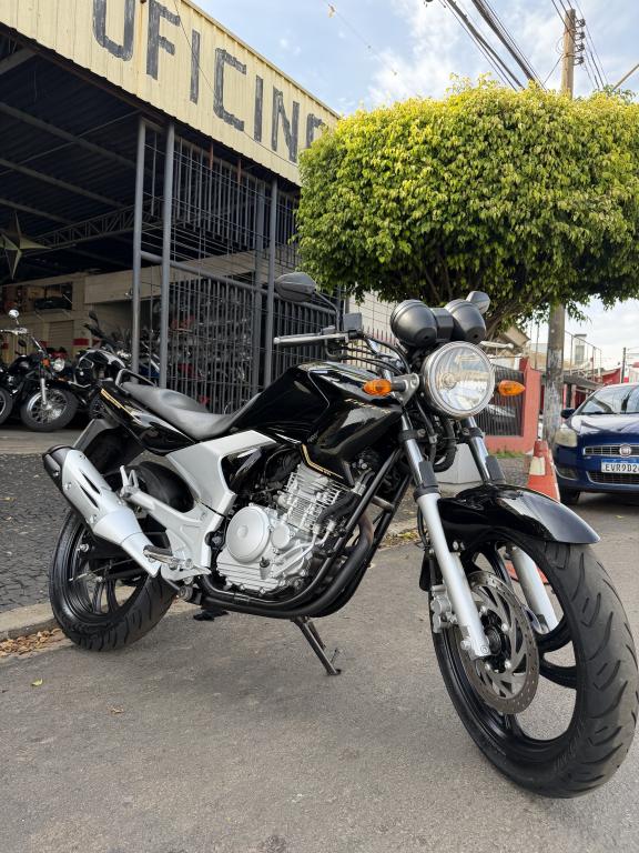 YAMAHA YS Fazer 250