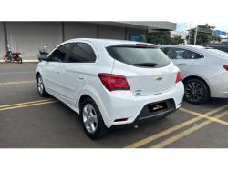 CHEVROLET Onix Hatch 1.4 4P FLEX LT