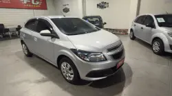 CHEVROLET Onix Hatch 1.4 4P FLEX LT