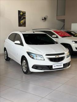 CHEVROLET Onix Hatch 1.4 4P FLEX LT AUTOM�TICO