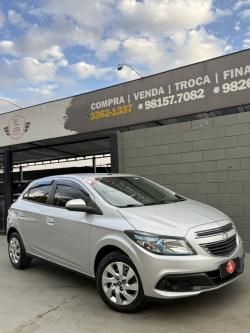 CHEVROLET Onix Hatch 1.4 4P FLEX LT