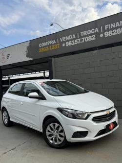 CHEVROLET Onix Hatch 1.4 4P FLEX LT AUTOMÁTICO