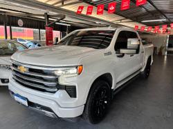 CHEVROLET Silverado 5.3 V8 1500 HIGH COUNTRY CABINE DUPLA 4X4 AUTOM�TICO
