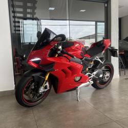 DUCATI Panigale 1100 V4 S