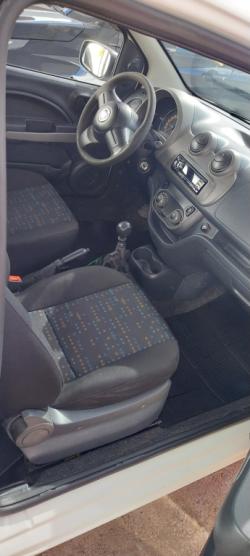 FIAT Uno 1.0 FLEX VIVACE