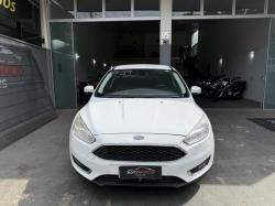 FORD Focus Sedan 2.0 16V 4P FLEX SE PLUS FASTBACK POWERSHIFT AUTOMTICO