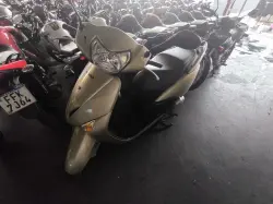HONDA Lead 110 