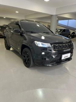 JEEP Compass 2.0 16V 4P HURRICANE 4 TURBO BLACKHAWK AUTOMÁTICO AT9 JEEP Compass 2.0 16V 4P HURRICANE 4 TURBO BLACKHAWK AUTOMÁTICO AT9