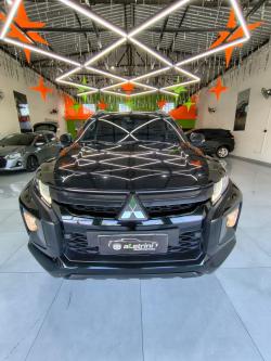MITSUBISHI L 200 Triton 