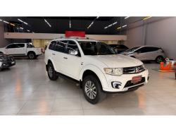 MITSUBISHI Pajero 3.5 V6 24V 4P FLEX HPE 4X4 AUTOMÁTICO