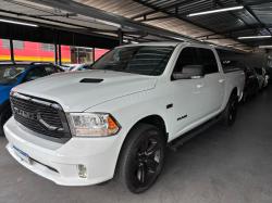 RAM 1500 5.7 V8 CLASSIC LARAMIE CABINE DUPLA 4X4 AUTOMTICO