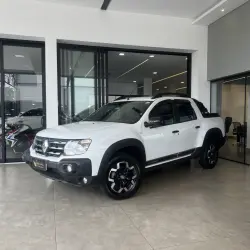 RENAULT Oroch 1.3 16V 4P OUTSIDER TURBO TCe AUTOM�TICO CVT