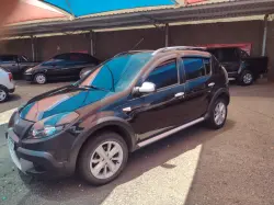 RENAULT Sandero 1.6 16V 4P FLEX STEPWAY AUTOMTICO