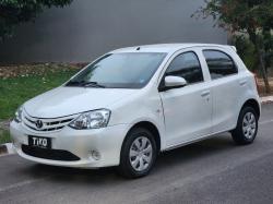 TOYOTA Etios Hatch 1.3 16V 4P FLEX X