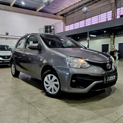 TOYOTA Etios Hatch 1.5 16V 4P FLEX XS