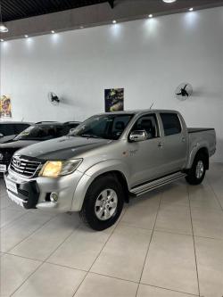 TOYOTA Hilux Caminhonete 2.7 16V 4P SR FLEX CABINE DUPLA AUTOMTICO