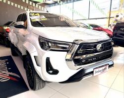 TOYOTA Hilux Caminhonete 2.8 16V SRX 4X4 TURBO DIESEL CABINE DUPLA AUTOM�TICO