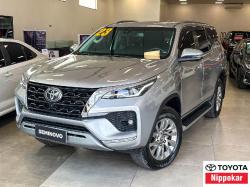 TOYOTA Hilux SW4 2.8 16V 4P SRX 4X4 7 LUGARES TURBO DIESEL AUTOMTICO