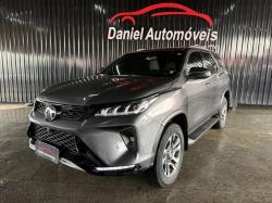 TOYOTA Hilux SW4 2.8 4P SRX 4X4 DIAMOND 7 LUGARES TURBO DIESEL AUTOMÁTICO