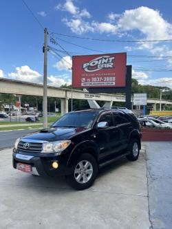 TOYOTA Hilux SW4 3.0 16V 4P SRV 4X4 7 LUGARES TURBO DIESEL AUTOMTICO