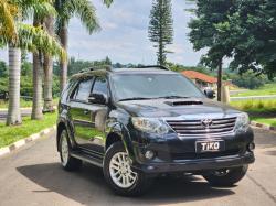TOYOTA Hilux SW4 3.0 V6 12V 4P SRV 4X4 TURBO DIESEL AUTOM�TICO