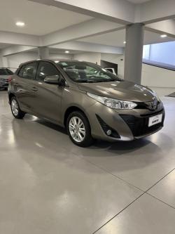 TOYOTA Yaris Hatch 1.3 16V 4P FLEX XL MULTIDRIVE AUTOM�TICO CVT