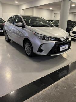 TOYOTA Yaris Hatch 1.5 16V 4P FLEX XS MULTIDRIVE AUTOM�TICO CVT