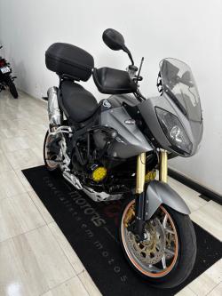 TRIUMPH Tiger 1050 