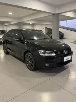 VOLKSWAGEN Jetta 2.0 4P COMFORTLINE FLEX