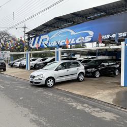 VOLKSWAGEN Polo Hatch 1.6 4P S�RIE OURO