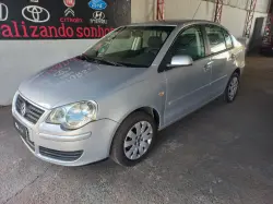 VOLKSWAGEN Polo Sedan 1.6 4P