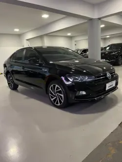 VOLKSWAGEN Virtus 1.0 4P 200 TSI FLEX HIGHLINE AUTOM�TICO