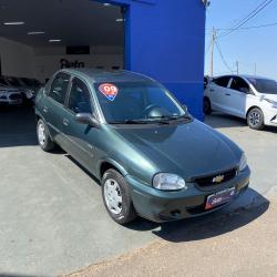 CHEVROLET Classic Sedan 1.0 4P FLEX LIFE